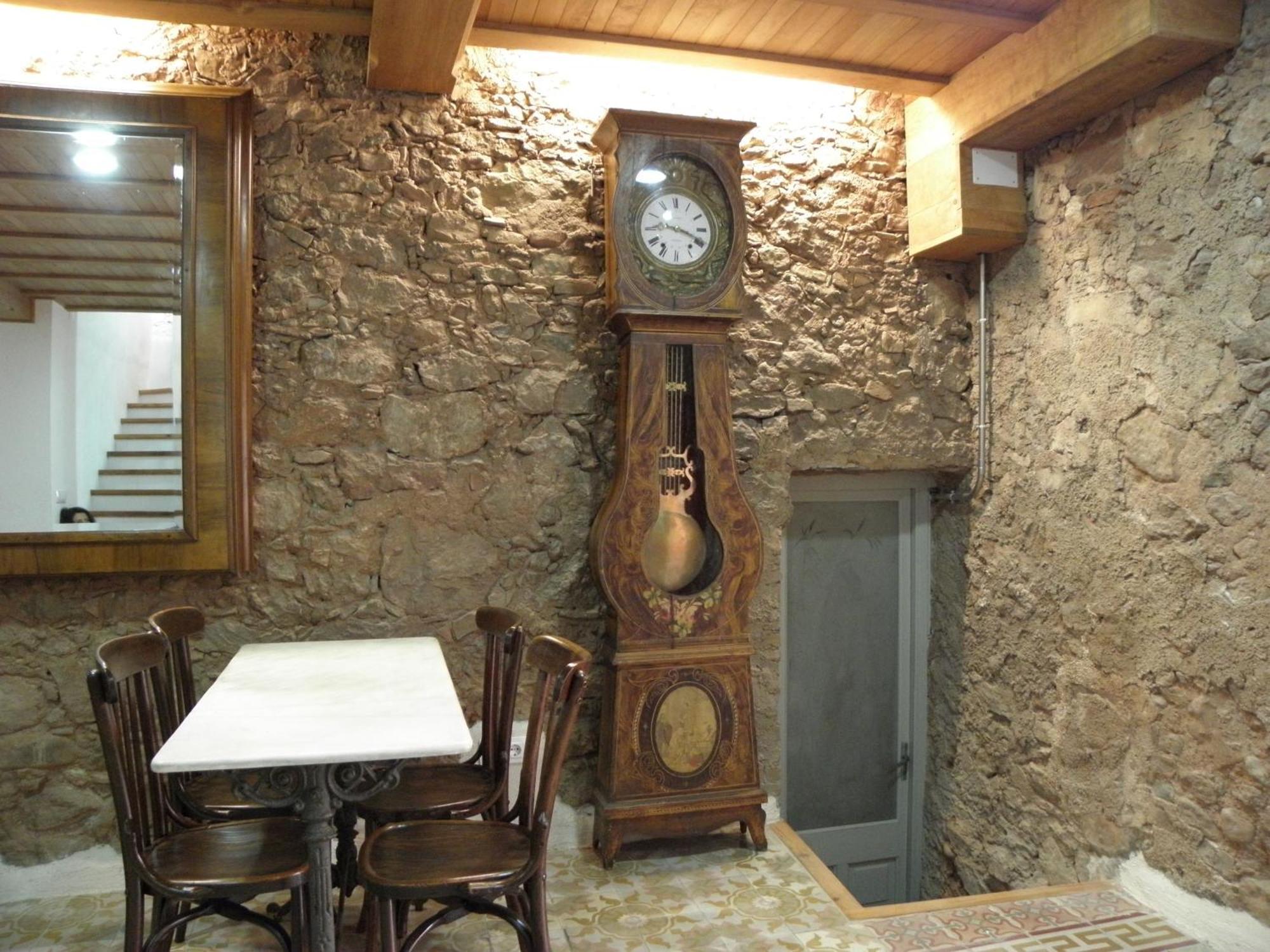 Hostal Cal Pla Sant Llorenc Savall Екстер'єр фото